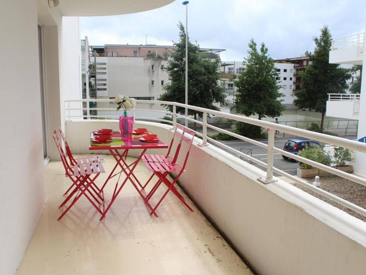 Appartement 2 Pieces Avec Balcon, Parking Et Piscine, La Rochelle - Fr-1-246-11 ภายนอก รูปภาพ